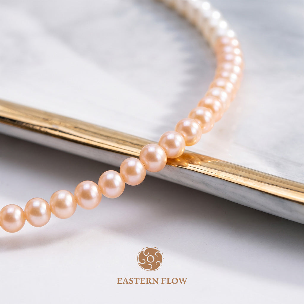 The Flow of Earth: Warm Ombre Gradient Natural Pearl Choker Necklace
