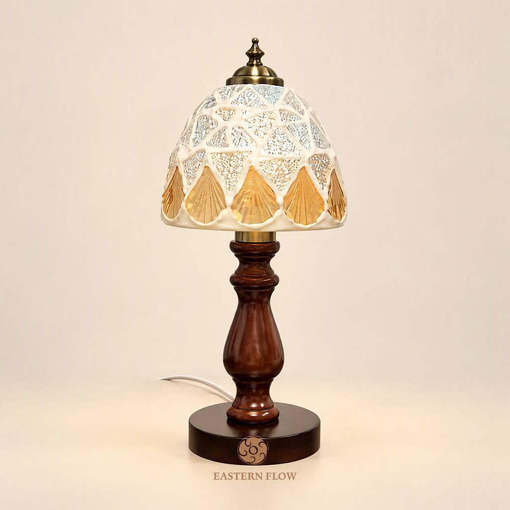 Energy Lamp ：Hand-Cut Iridescent Glass Table Lamp