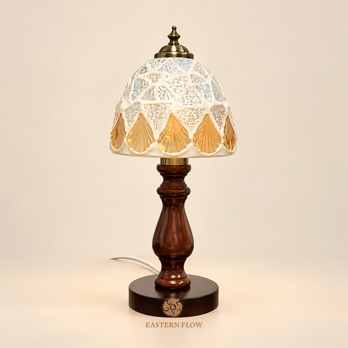 Energy Lamp ：Hand-Cut Iridescent Glass Table Lamp